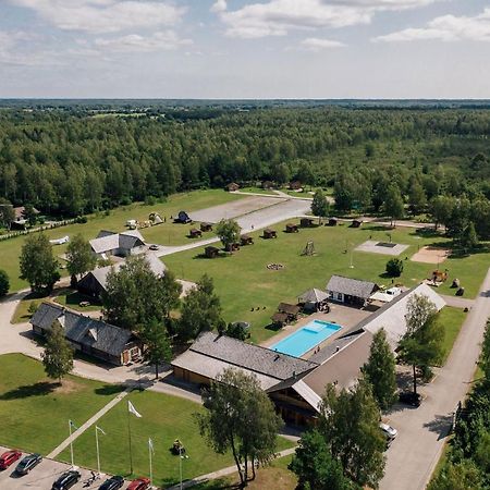 Holiday Village Suur Toell Kuressaare Eksteriør bilde